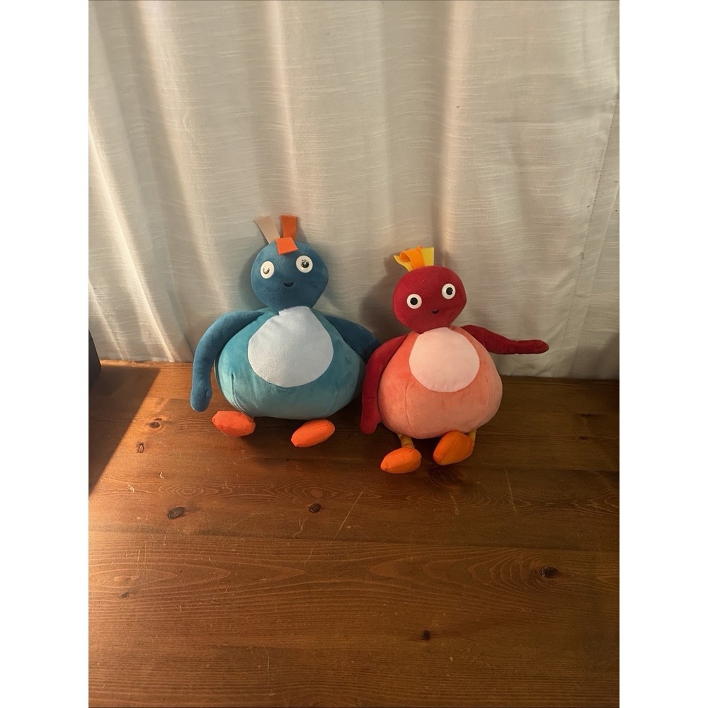 2 Piece Twirlywoos Plush Lot